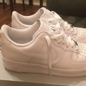 White nike Air Force one classic